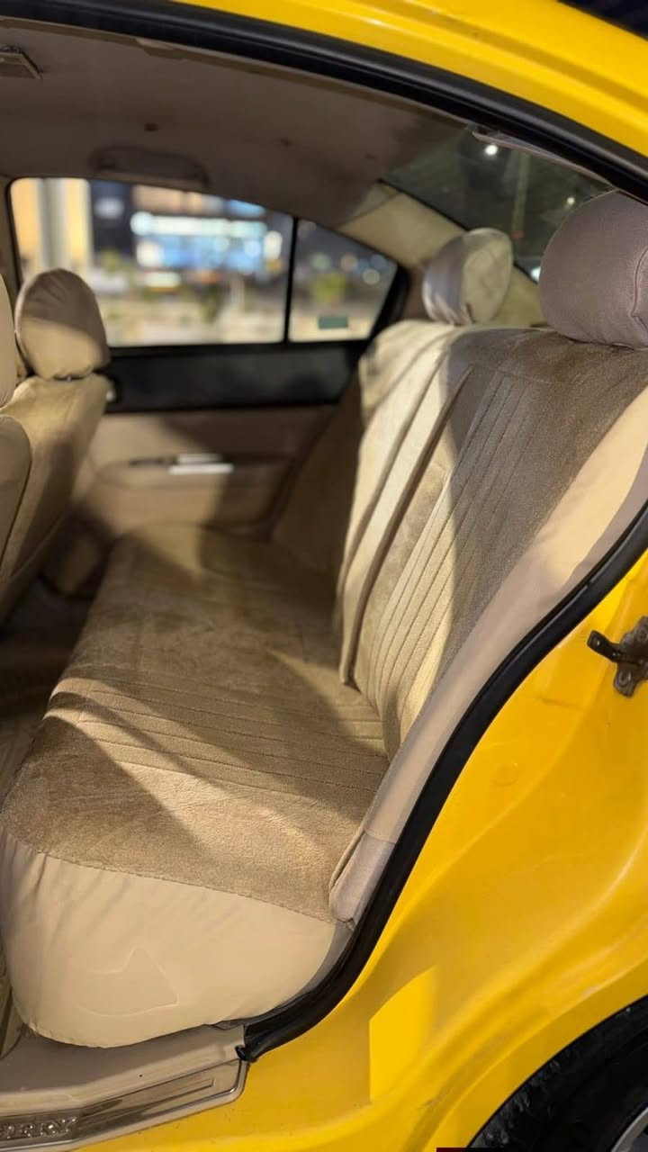 السلام عليكم
شيري A5 موديل 2012
مكينة + گير بلادي 
كهربائيات شغالة 
سيارة نظيفة رقم انگليزي بغداد  سنوية بإسمي 
السيارة لون اصفر بلاد 
السعر / 47 / 
مكان السيارة بابل للتواصل و الاستفسار عبر الرقم 
*********** حلة, بابل
