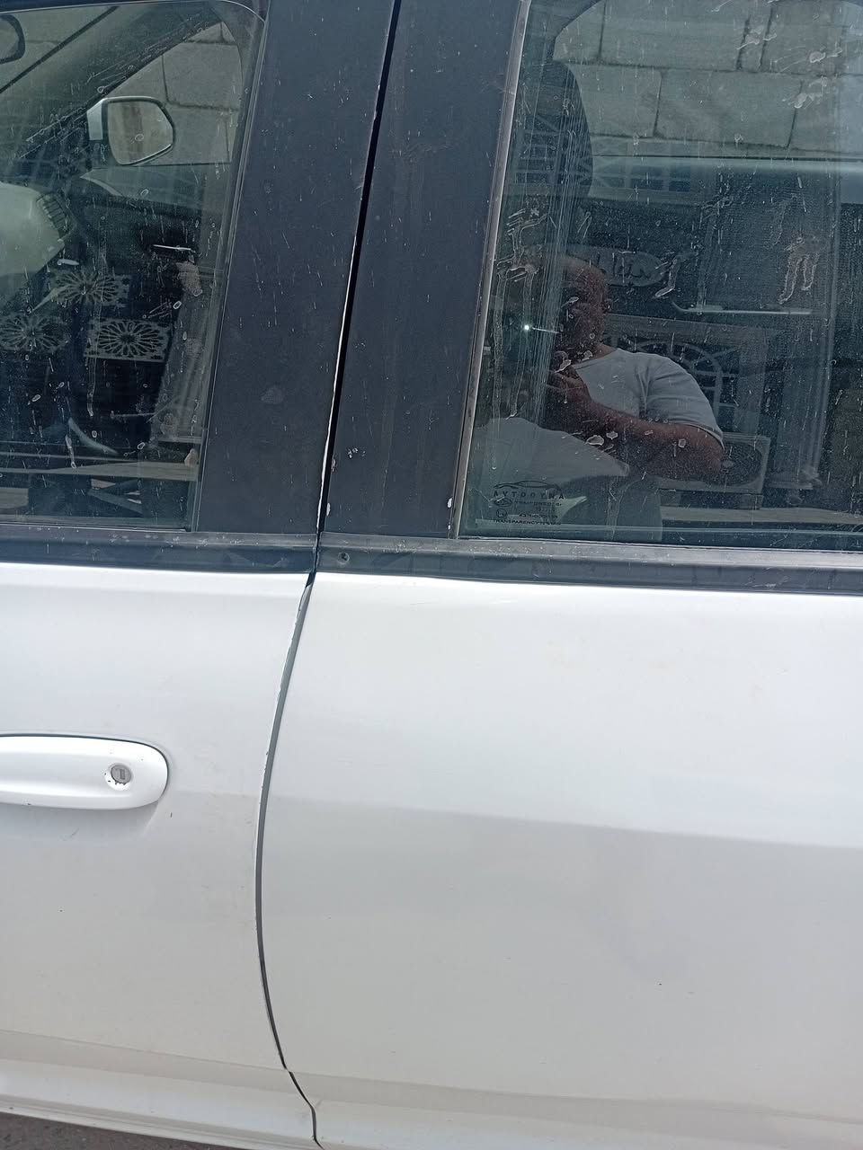 كوبلت مديل 16  خليجي
***********
السعر ٦٧ وبيها مجال قليل
