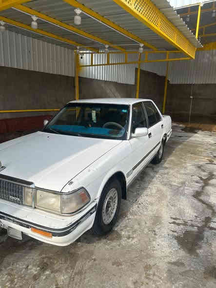 السلام عليكم
#مكلف #بنشر #مكلف #بنشر
#للبيع تيوتا كراون سوبر 
#موديل1988
#رقم #بغداد انكليزي جديد سنوية الة 2030#بسم #جدي تحويل مباشر 
كهربائيات شغالة 
داخل نضيف 
محرك 3000كير نضيف
#ضرربابين  #جهة سايق مبدلة ولباقي ينشاف بلعين
#الستفسار #اتصال #برقم***********
#مكاني #الانبار #القائم . 🤍❤
