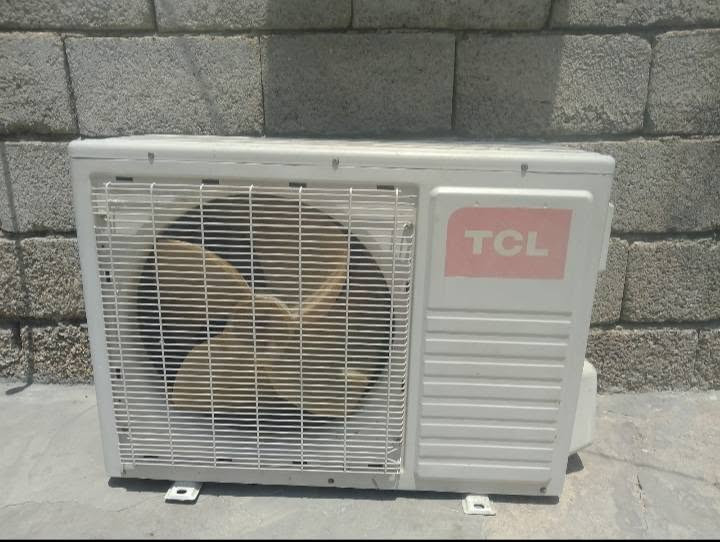 قطع خارجيات عدد 2 شغالات بدون غاز ضمان 5 ايام وذا عندك خارجيه عاطله اخذه ونطيني فرق عنوان حي الأصدقاء قرب مركز الاسره وطفل رقم هاتف *********** الاتصال مكلف بالنشر
