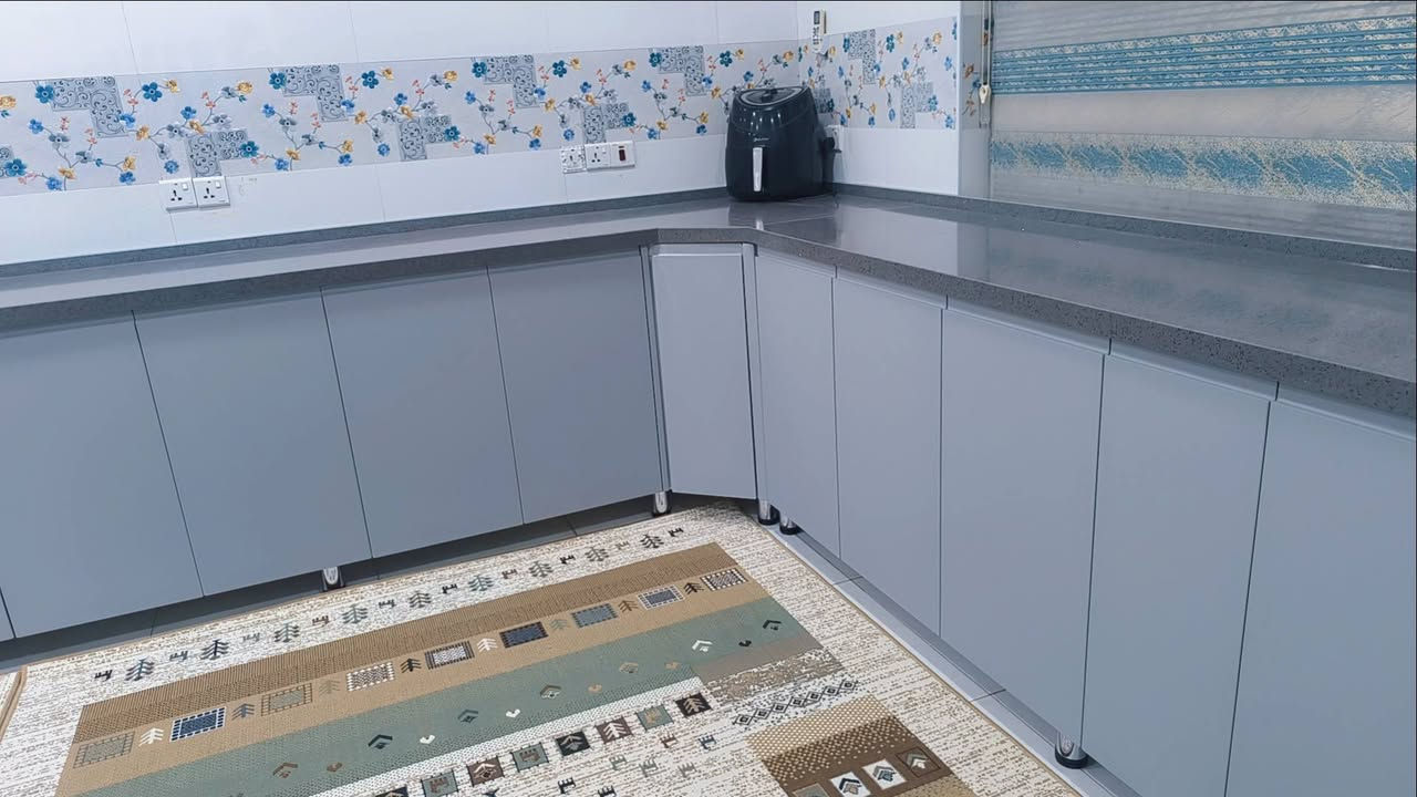 مفاجأه ساره مع تخفيض الاسعار لكافة انواع الكاونترات 🧚‍♀️🧚‍♀️🧜‍♀️
سعر المتر الالمنيوم 125 الف دينار
سعر متر الداخل المنيوم ولابواب Hdf
فقط ب 175
سعر متر المرمر ب 90 الف فقط
ولمفاجأه الاحلى 💥الكوارتز💥
سعر المتر 110 فقط
وعلى ذوقك وبكافة الالوان❤🧡💛💚💙💜🤎
اجمل التصاميم 💢و الديكورات💫 وانسب الاسعار
في عالم المطابخ 🦹‍♀️مع معمل المنيوم الياقوت ✨
الديوانيه حي الفرات خلف الطاقه 
للاستفسار  ***********       ***********
