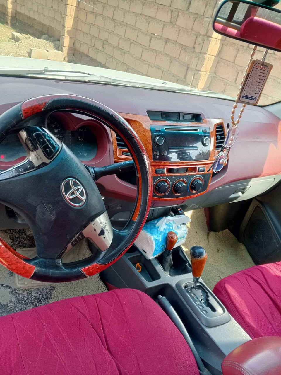 السلام عليكم 
#مكلف_بالنشر

عذاري2014 سيد نهرو 4X اوتماتيك 
محرك گير شرط رقم اربيل
تحويل ثاني يوم 
تبريد تدفئه شغالات
سنويه 2030
قطعتين صبغ+ملاحظات بسيطه
#السعر_215 
بيها مجال
المكان الشرقاط الساحل الايسر
الرقم ‏‪***********‬‏
وحياكم
