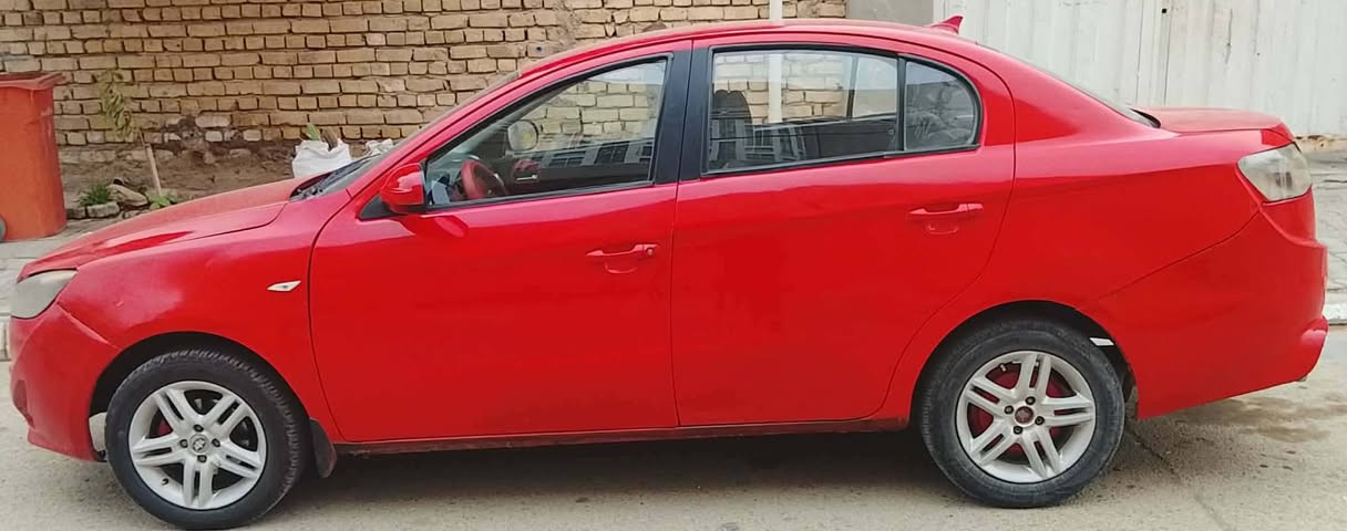 تحية طيبة
فاو اولي البرق

موديل 2014

رقم ذي قار 

تحويل مباشر 

كير محرك كورلة 

تخم تاير جديد 

صدر جديد 

دواخل نظيفه 

مكفولة من الظربه 

مصبوغه احزام جمالية

بيع امراوس حسب القناعة 

مكان السيارة بلكوت مركز مدينه 

/***********/

/***********/
