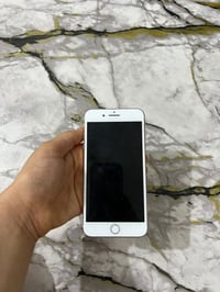 ايفون 8 بلس • ايفون • موبايل • هاتف • بطارية اصلية • نظيف • للبيع