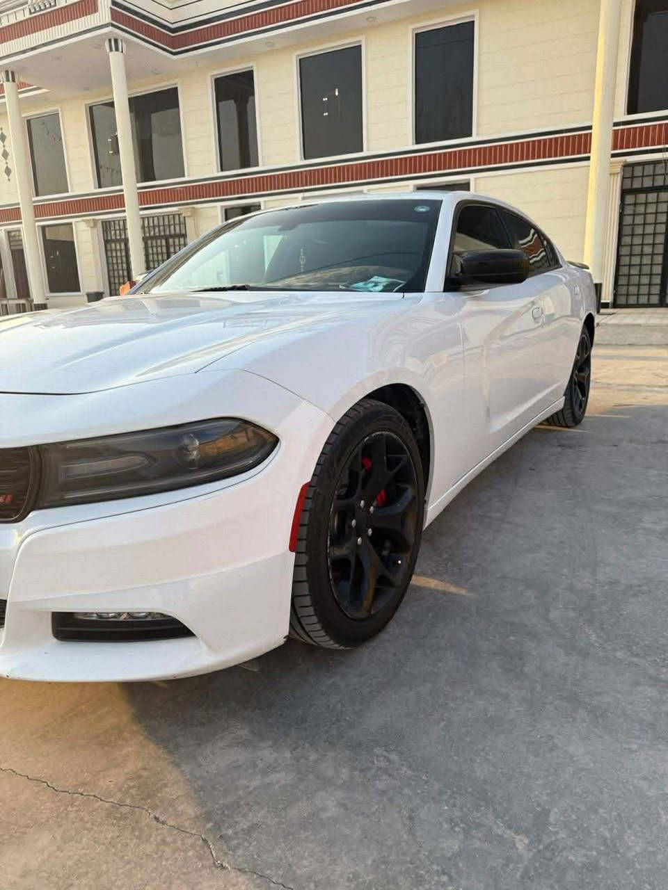 دوج جارجر : 2021 للبيع
الأيرباكات كلهن سليمات بدون دواخل 

الفئه : sxt

الموديل :2021 ماشيه : 82 mi

اللوحه :اربيل ب اسمي تحويل ثاني يوم

اللون :ابيض

الضرر : جاملغ خلفي فقط باقي السياره كفاله 

مواصفات sxt

المحرك 6 سلندر 3600

شاشه للتحكم في ايعازات السياره

تحكم استيرن جهتین

تبرید قطعتين امامي خلفي

كشنات كهرباء حظن تدفأة تبريد

شفتات ستيرن 

فول تحكم كشنات تدفئة

بصمه مع بصمه ابواب تشغيل عن بعد

السعر 235وبيهه مجال مكاني بابل ‏‪ 

‏‪0780 510 4905‬‏
