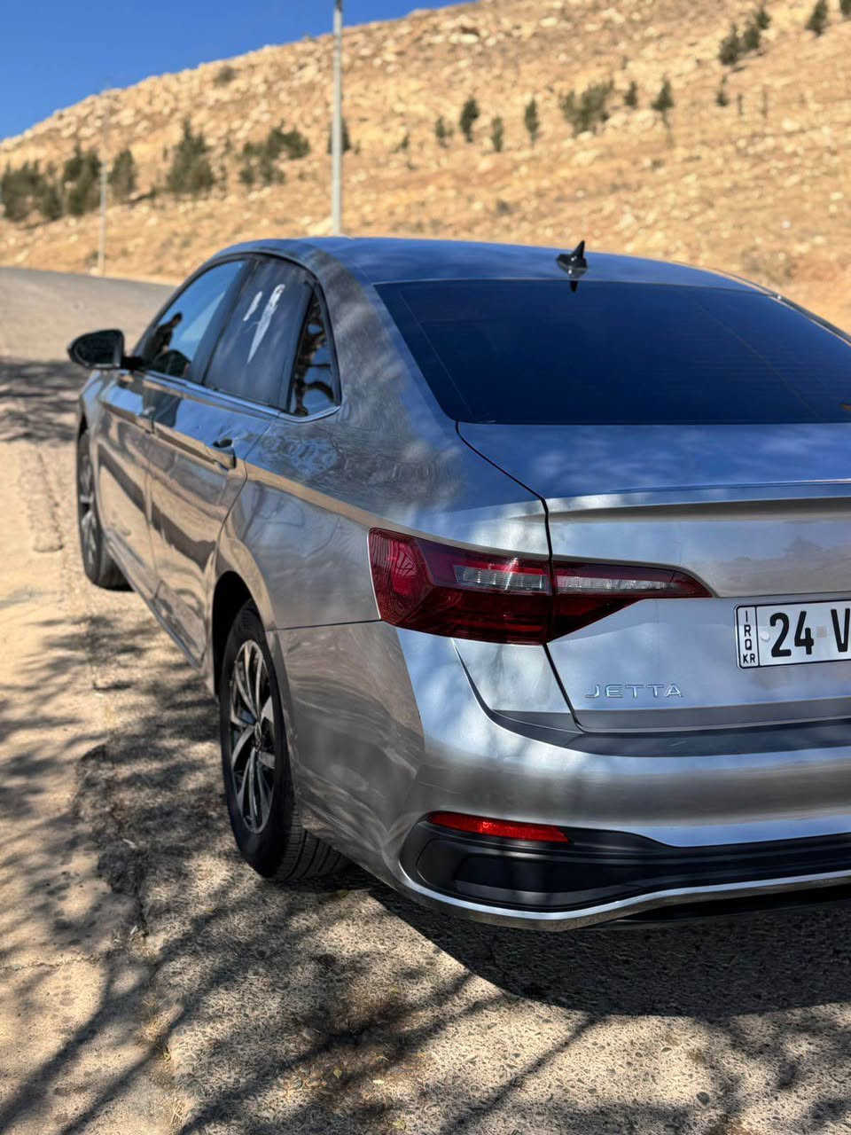 جيتا 2024 ئەمريكى
مواسەفات _شاشه ئەلكيتروني_مەكينه ١٥ توربو_رادره
شاشه كةوره كاميره يه_ شاشه ئةليكتروني يه_دەبل كێره 
كارةبايي ية قفل مةركةزي يه_ئوتوماتيكه_رەقم سەنويي جديدن_ گێر مةكينه شەرته
کورەک ، وەتس ئاپ 
*********** اكر, نينوى
