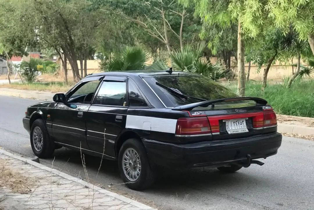 للبيع مازدا 
موديل 1990 محرك 8 بخ كابريتار شرط التحويل والوكالة بيها كابون بانزين مكاني كركوك 
صدر كامل مضبوط 
تخم تايرات جديد 
تخم ويل كروم جديد 
كهربائيات كيجات كله شغال 
جمات كهرباء 
جاهزه من كلشي بدون نقص 
***********
