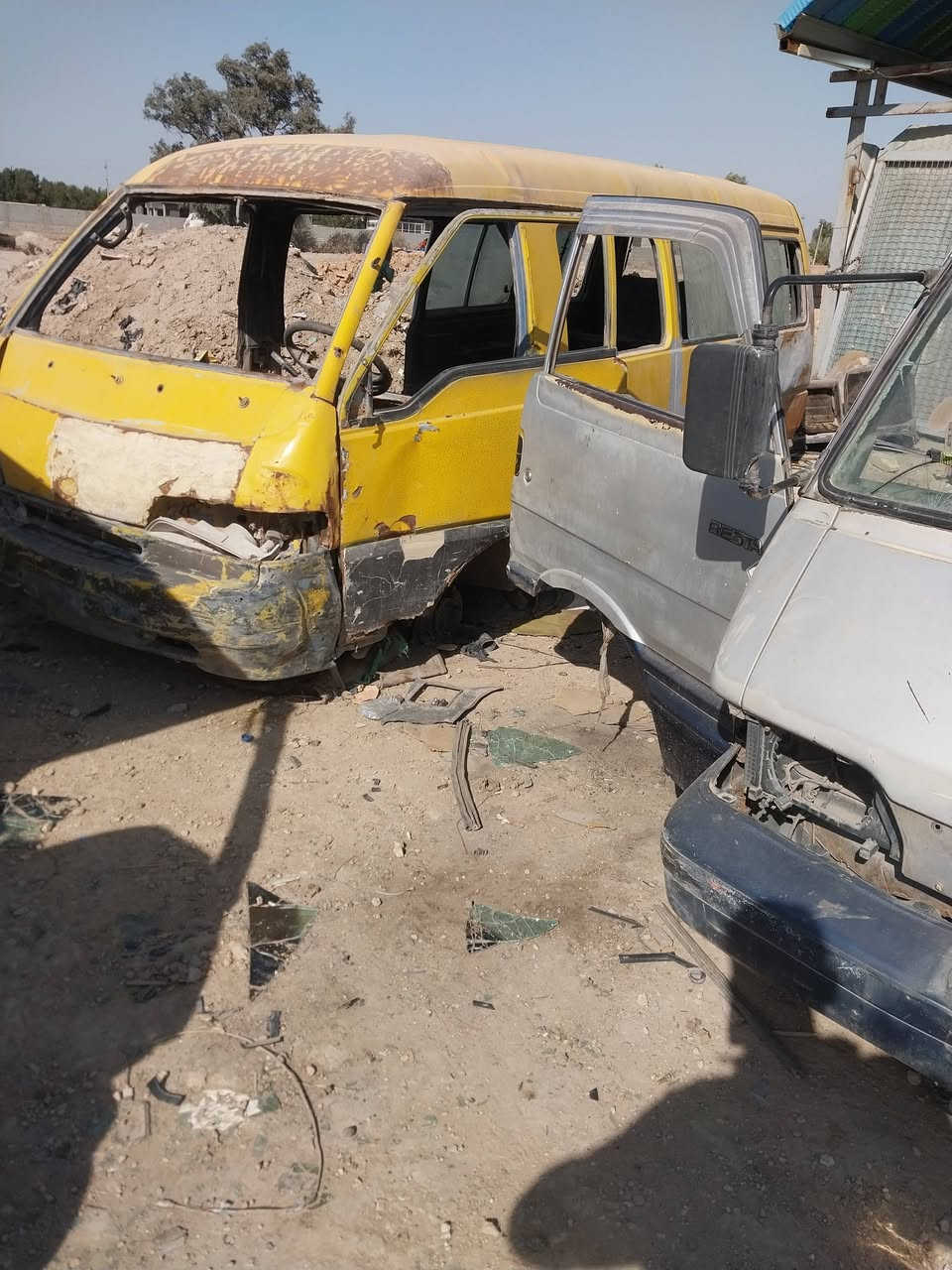 السلام عليكم يوجدتفصيخ كيابستااسيابريجوبنكوهونداي محركات كيراكسل مشط استيرن وياله وباسعار مناسبه الرقم ***********مكاني الاسكندريه الحصوة الشارع العام بيع وشراء ومراوس فتون
