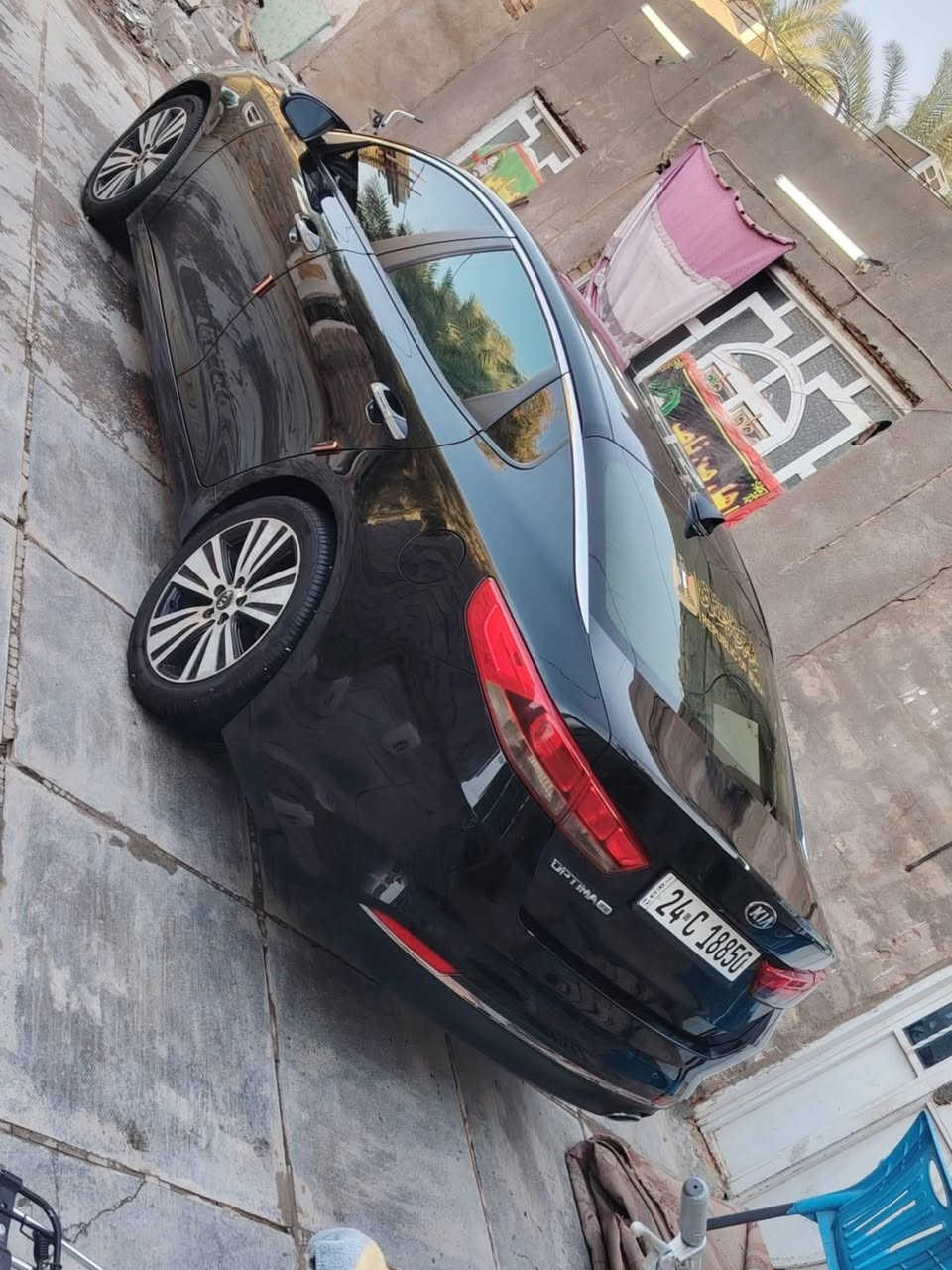 ابتما موديل 2017 امريكي سياره جديده حادث بنيد فقط تبديل وحافه الجاملغ رقم دهوك سنويه جديده سياره جاهزه من كلشي 
السعر 115 بيها مجال قليل 
***********
