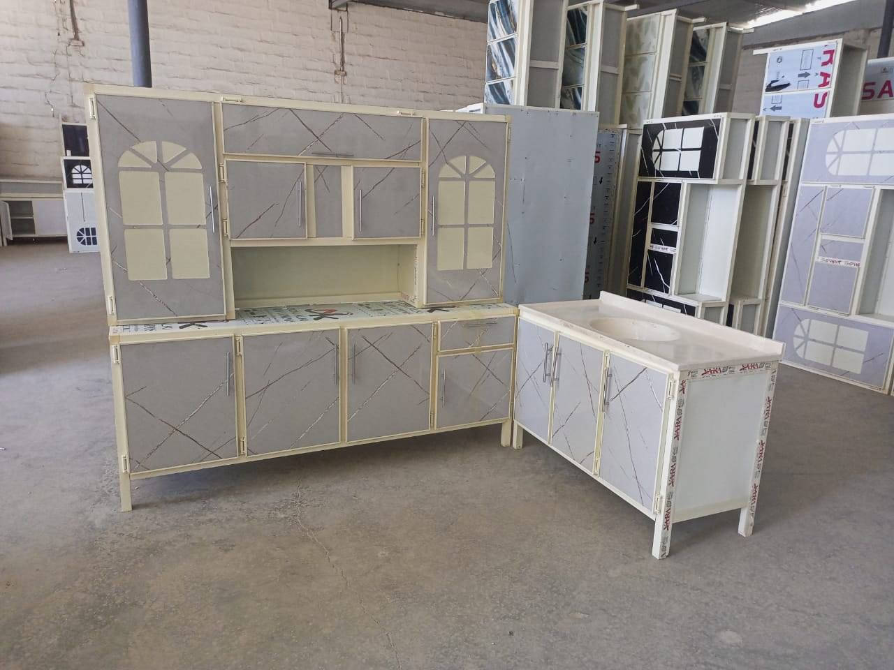 كاونتر المنيوم قياس مترين
3 قطع  سنك مرمر


**إذا كنت صاحب هذا الإعلان وتريد حذفه لأي سبب، رجاءا أرسل رسالة إلى الدعم الفني**