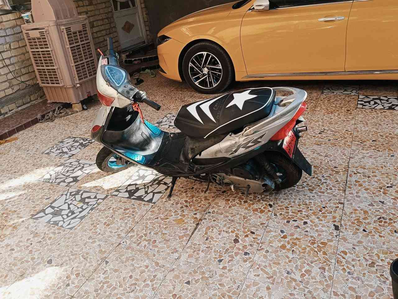 السلام عليكم
دراجه ماكس عدله بوش 55 رياضي

شلعا ومعدل اتشك الكاع

صالنصه fm 

كلجات رياضي  

سلف هندر نكره 

السعر 400 وبيها مجال 

***********
