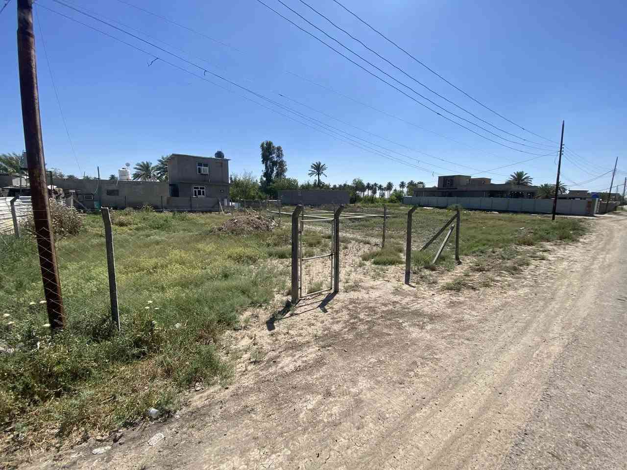 السلاع عليكم قطعتين طابو زراعي سند ٢٥ منطقة العدوانية
تحويل كامل باسمك سند مو مكاتبه تتعامل مع صاحب القطعه مباشر بدون دلال  قطعه ٤٢٢ متر مسيجة

وقطعه ملاسقة الهة مساحة ٤٥٠ متر بيها اساس شريطي 

سعر وباقي التفاصيل على الخاص

***********
