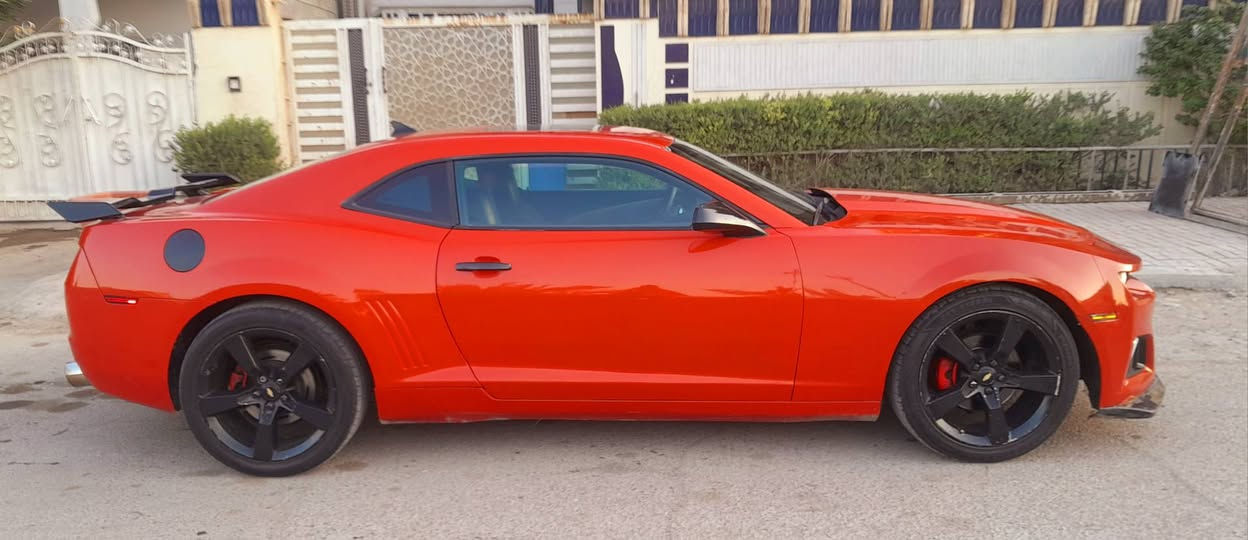 السلام عليكم
للبيع كامارو . موديل ٢٠١١ محدث ١٨ . ماشيه ١٢٩ الف. رقم سليمانية انكليزي سنوية وهزه جديده . كير ومكينة مكفولات بلاديات ٦ سلندر . مكفولة كفاله عامة من الحادث . بيها صبغ حزام جمالية . تبريد شغال . سلايدروف . اكزوز شغال . سياره حلوه ما ناقصها شي . السعر ٨٨$ ورقه وبيها مجال للشراي 
العنوان بغداد الجديدة 
***********
