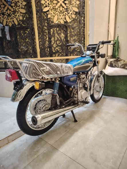 نامه شلامجه أوراق اصولي 2022 بلاد وياله وتواير وتانكي وكشن جدد كهربائيات كلهه شغاله الدراجه مابيها نقص برغي سعر 1،100 واحد وميه استفسار ***********
