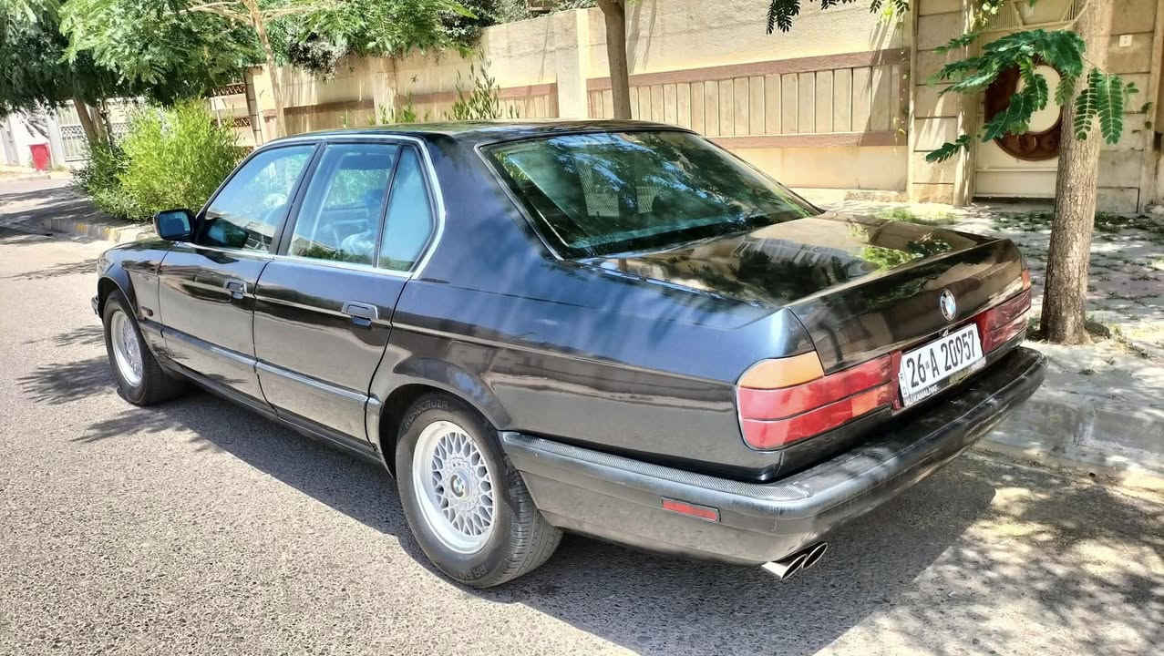 مكلف بالنشر BMW موديل 91 حجم 735 للبيع سيارة بأسمي رقم صلاح الدين ألماني سنوية جديد تحويل بالشرط دفتر بنزين گير ومحرك بالشرط تبريد ثلج سيارة بدون ضرر وبدون نواقص مصبوغ عام للجمالية سعرها 75

‏‭0770 233 5952
