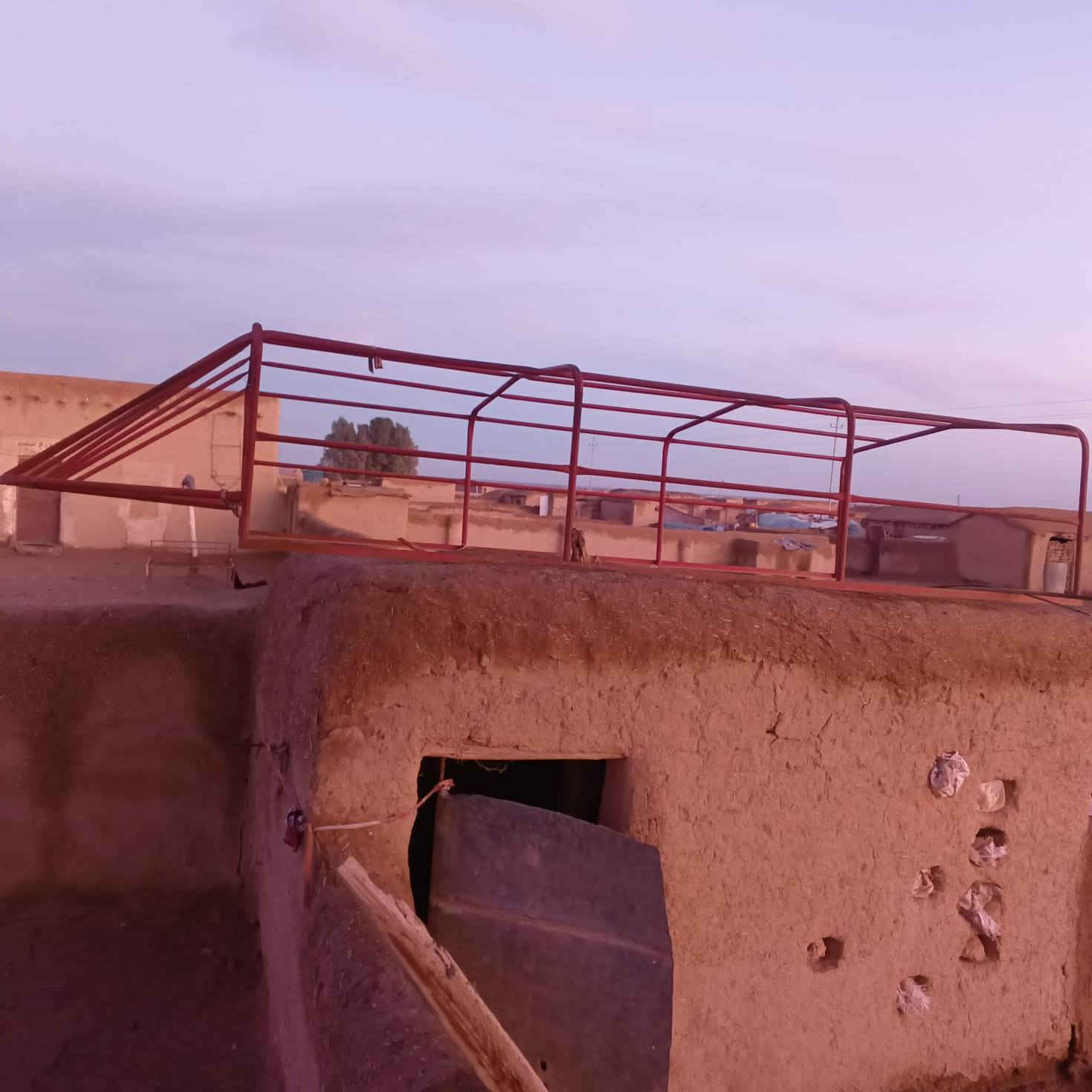 اسلام عليكم
اسلام عليكم
قمريه للبيع مال كيا فحل قمريه نضيفه و مستعمله شي قليل موجود وياها چادر تريد بدون چادر السعر مع الچادر 150 بدون چادر 100 الاستفسار الاتصال على الرقم / ***********
