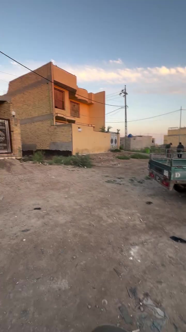 السلام عليكم للبيع مشتمل طابق واحد مطلوب مبادره في السفحه الثانيه نزله احمد الوائلي عله حديقه مطلوب 59 مليون والقصد الشهري 380 البيت جاهز السعر 16وبي مجال وذا ماعندك كفيل عادي يبقه الكفيل نفسه*********** الرقم بي واتساب
