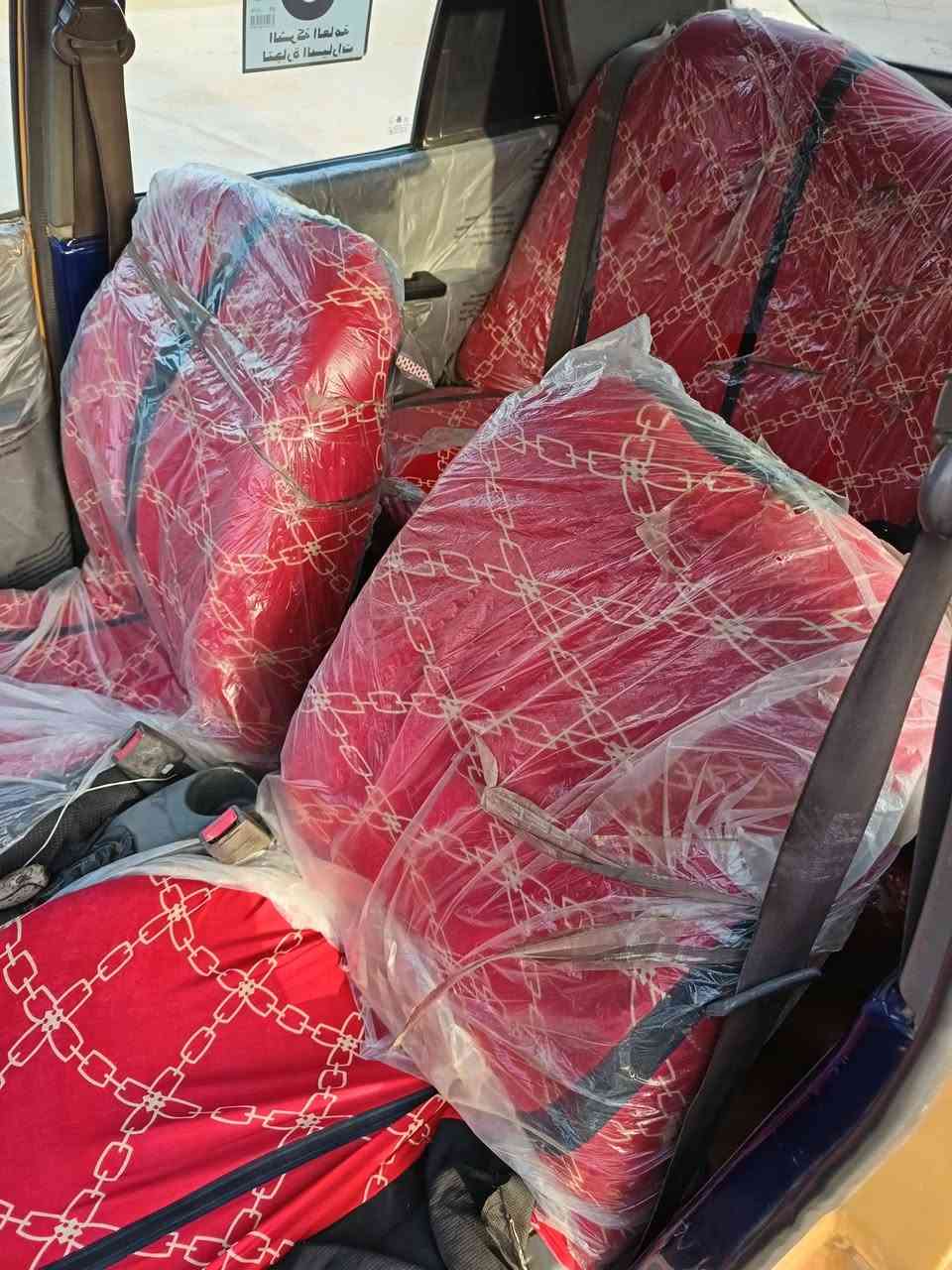 سايبا للبيع نضيفه جدا ورقمها انكليزي
مصفره هيئا وغرامات محرك وكير نضيفات
أي استفسار اتصال ع رقم /***********
سعر السياره ٣٣ ورقه وبيها مجال قليل
العنوان حي الحكيم
