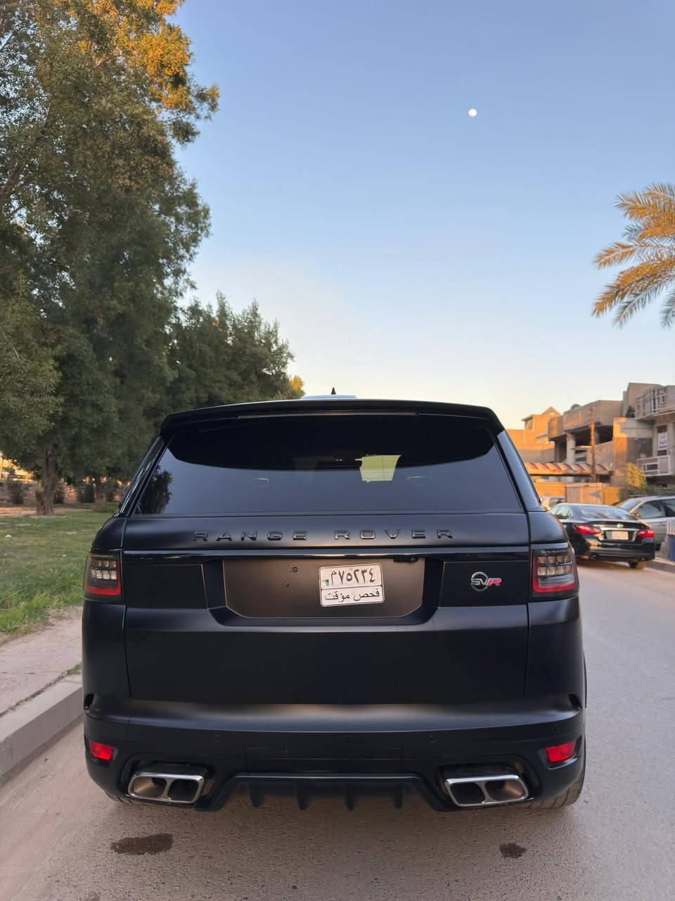 رانج روفر سبورت SVR لون اسود طافي بلادي
دخول جديد للعراق

موديل 2020 دخلت دبلوماسي تتحول مباشر

محرك 8 سلندر سوبر جارجر صاروخ (سرعتها 320 KM)

لونه اسود مات بلادي (يجي فقط طلب خاص)

السيارة فول مواصفات خاصة وراح اذكر المهمات

1.ابواب شفط Soft Close

2.جكات لرفع وخفض السياره

3.انظمه قياده عدد 6

4.نظام صوت خاص بهاي الفئه مع Pop Corn

5.نظام سماعات مريديان

6.خزن ميموري

7.كشنات ريكارو خاص 

8.كشنات تبريد تدفئه مع كهرباء ومساج

9.ويل كب حجم 22 تو سايز

10.بانوراما

11.صندوك كهرباء

12.اضاءه محيطيه 

13.رادارات امامي جانبي خلفي

14.كامرات 360 درجه 5 كامرات

15.جميع النوافذ تحتوي ع هيتر لمنع الضباب

16.لايت تفاعلي 

17.حساسات اماميه جانبيه خلفيه

18.امكانيه رفع وخفض السياره بالتحكم بيها من ازار الصندوق 

19.شفتات بالمقود

20.كشنات جلد اصلي ابيض خاص بفئة SVR

21.تحكم خلفي بالمناخ

22.داتا شو Head Up Display

وارد كندي بيها بارد بالجاملغ وحافه البنيد فقط

ماشيه 78 الف كيلو وليس ميل وكل مشيها بكندا

السيارة نسخة كاربون اديشن بنيد يجي كاربون فايبر بلادي
وجميع دواخل السياره من الكاربون فايبر 

السعر 55 الف مرقم بغداد
للبيع او مراوس حسب القناعه

مكان السياره بغداد 
***********
