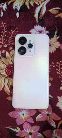 الذاكرة 512 الجهاز جديد لون وردي فاتح كامل مكمل  للبيع السعر 430الف ال...