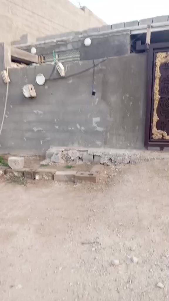 سعر البيت 25 مليون بابل الحصوة حي الكرامة للاستفسار اكثر *********** مكتب الاهرام
