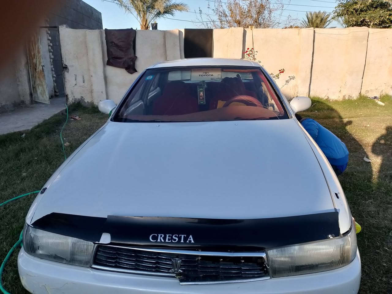 السلام عليكم كرسته للبيع موديل 93 محرك اثنين ونص رقم ذي قار جديد دولي السيارة  مكفوله من الكص ونقل والعيب الشرعي السنويه بسمي السعر 55بيه مجال المكان الشطره رقم الهاتف ***********
