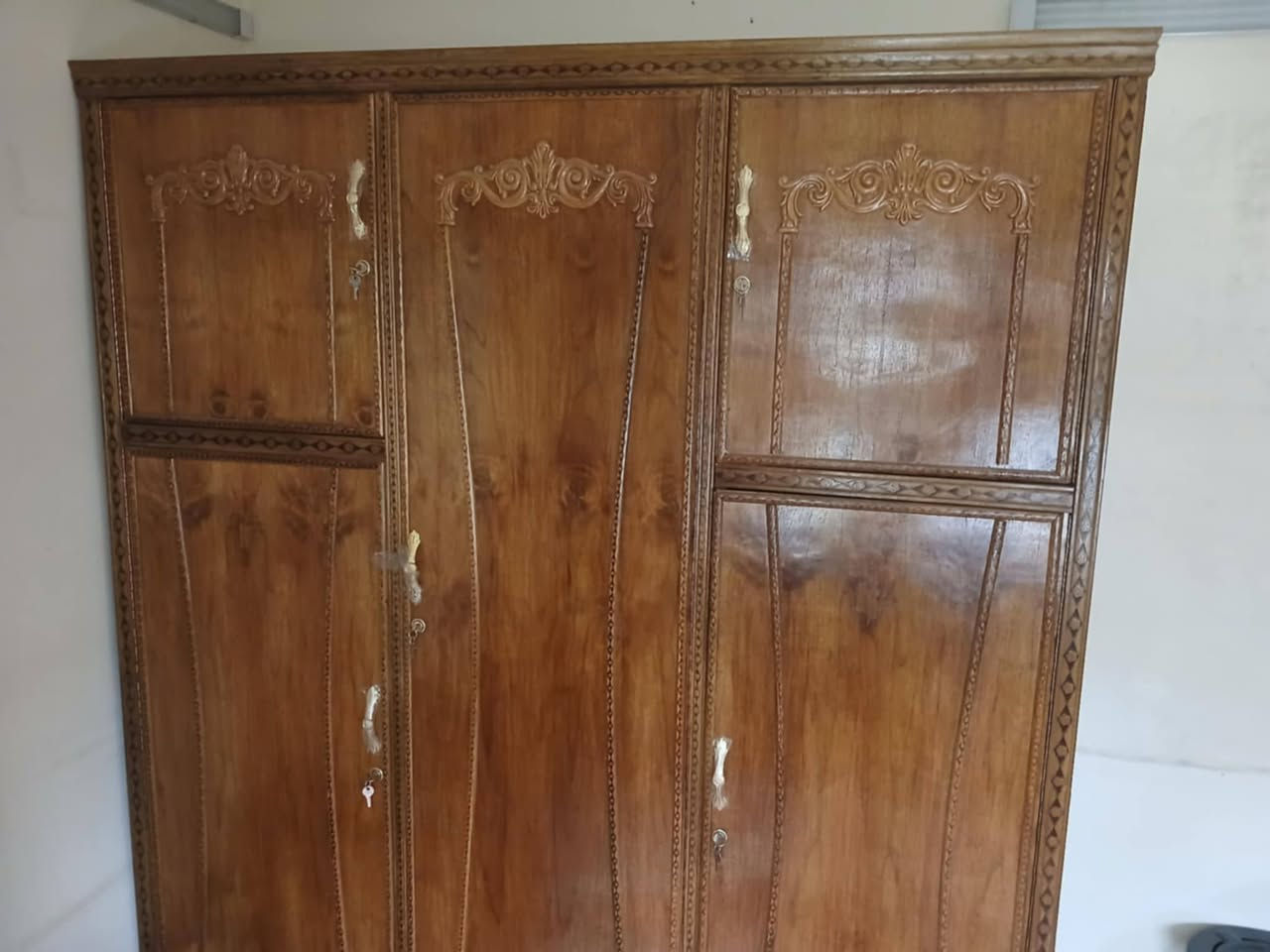 كنتور. ٣ أبواب.صاج. شغل. عراقي. للبيع. ب٣٠٠ وبي مجال.


**إذا كنت صاحب هذا الإعلان وتريد حذفه لأي سبب، رجاءا أرسل رسالة إلى الدعم الفني**