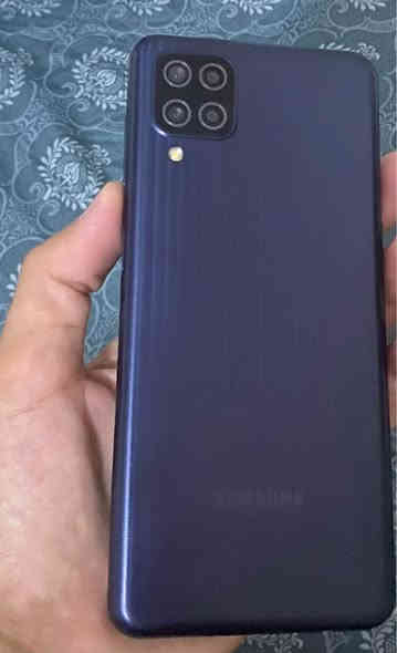 السلام عليكم
جهاز سامسونك A12 ذاكرة 128 للبيع
جهاز كلش نضيف ما مفتوح بس بي فطر كلش اصغير ما مأثر ابد السعر 50 الف
للاستفسار *********** وبي اتساب بعقوبة
