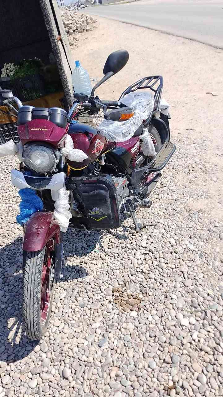 السلام عليكم  يوجد موطور هيوشه اللبيع اتصال عل رقم ***********
