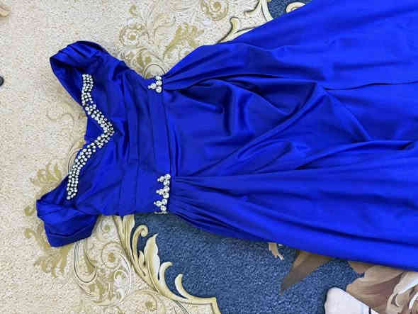 فستان مناسبات جديد (مستعمل قليل) سعر ٧٥ الف
قياس ٤٠
للتواصل واتساب ***********
