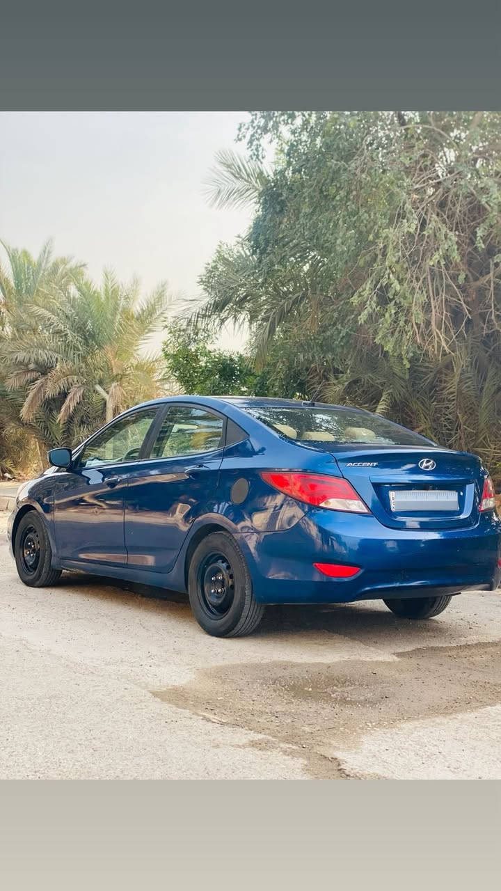 السلام عليكم اكسنت 2017 رقم سليمانيه جديد عارضه 90 $ بيها مجال بسيط سياره جديده حادثه بسيط بدون دواخل بدون ايرباك قطعتين صبغ فقط صور حادث بالمنشور ماشيه قليل مكينه حجم 1600 كير ومكينه كفاله من فتح من كلشي السياره جديده وجاهزه مكان سياره بغداد الاتصال بالرقم *********** الخاص مغلق
