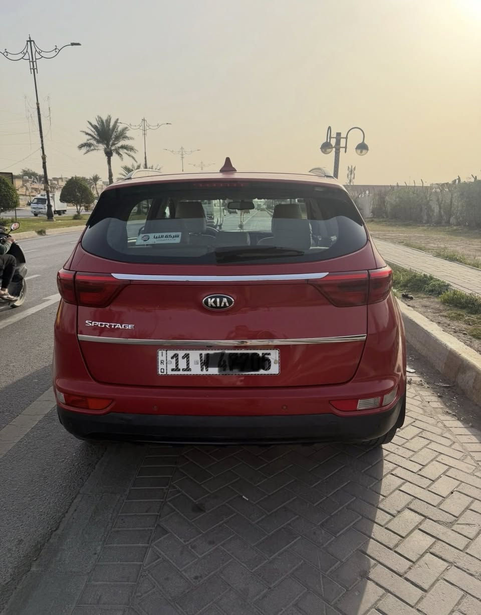 � للبيع – كيا سبورتج 2017 خليجي 🔥
محرك 2000 سي سي
سيارة مرتبة وجاهزة للاستخدام اليومي 👍

المواصفات:
• كاميرا خلفية 📷
• حساسات
• تحكم بالستيرن
• مرايا شفط
• مواصفات إضافية جميلة تعطي راحة بالقيادة ✨

سيارة اقتصادية وعملية ومناسبة للعائلة 👌

💰 السعر: 16,800 دولار
📍 المكان: بغداد

للاستفسار مراسلة الخاص أو الاتصال

***********
