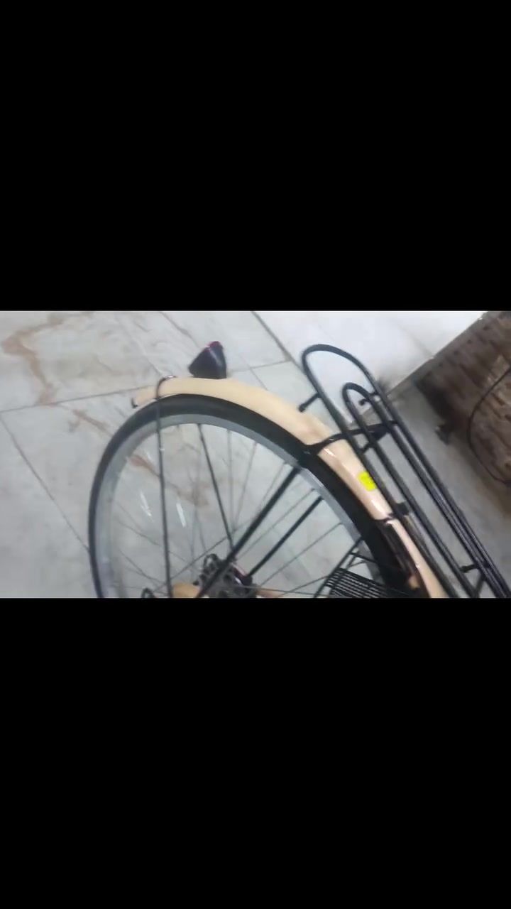 بيسكل للبيع كمل صارله سبوع من طالع شراي خاص اليعامل 🩴عجبك دخل خاص مكان ميسان ناحيت سلام


**إذا كنت صاحب هذا الإعلان وتريد حذفه لأي سبب، رجاءا أرسل رسالة إلى الدعم الفني**