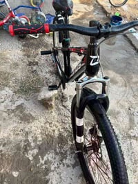 بايسكل للبيع حجم 26 بناتي ياباني كيمو نظيف المكان بغداد البياع الشرطة ...