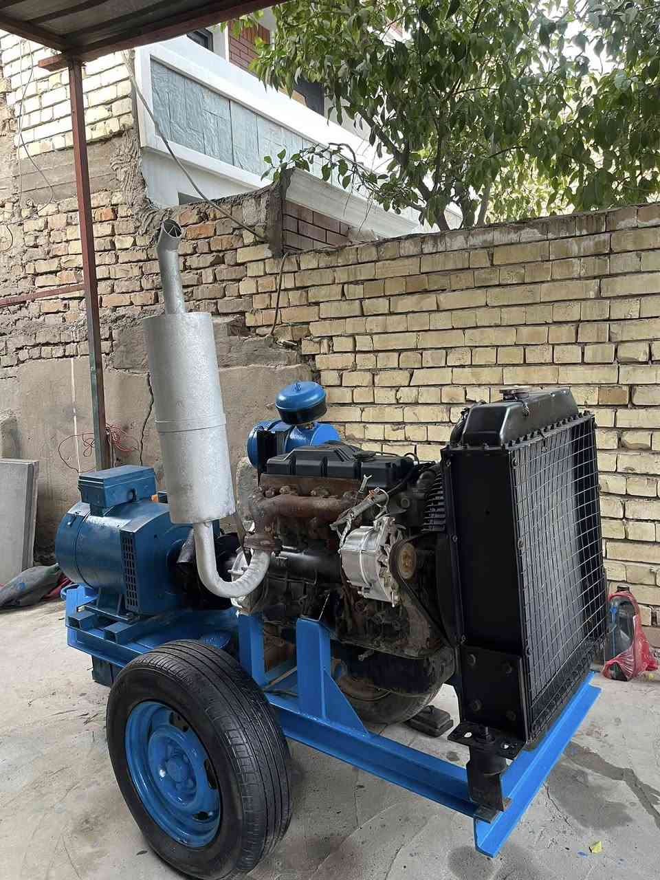 للبيع مولد كيا ٢٧٠١ بلادي نظيفه ٣٠ كيفي ثري فيز السعر ١٤ ورقة قفلة لاستفسار بغداد ***********
