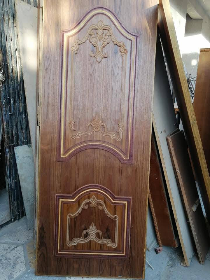 بخدمتكم تجهيز ابواب وجراجيب الكافة المقاولات 
مدارس بنايات دوائر حكومية 
حسب الطلب كريتة وعمل ***********
