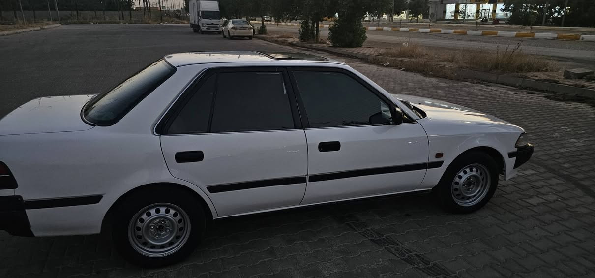 سلام عليكم سياره كرولا كارينا موديل 91السياره نضيفه تبريد شعال ثلج‌‌ منضومه غاز او بانزين السياره على وضع البلاد صدر جديد (حداديه مالته 100بل ميه سنويه لحد 30 مصفره غرامه اربع تايرات جديده عليه سعره 53 رقم شمالي عنوان ديالى خانقين 
***********
