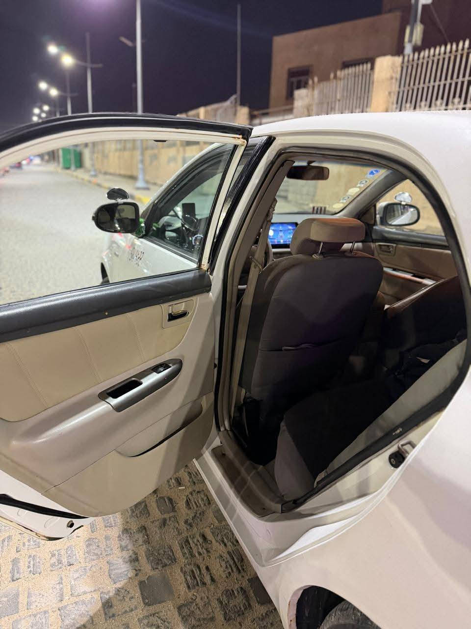 سلام👋عليكم سعرهه 55...... اقراء تفاصيل #البصره جيلي موبل  مديل ١٢ كير عادي  مكينه كفاله كير بي فقط نمره ٣بيهه غراه مرات   لايت زنون عالي ناصي بدي فقط هلالت مصلحه بيهه بارد بل باب سايق باقي كفاله كير مكينه كهربيات تبريد جاهزه من كلشي جديده معنه كلمه مال بيت كامره وشاشه هم بيهه مكاني بصره معقل. راعيهه صديقي هم ***********
