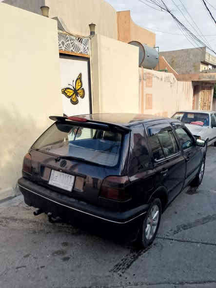 السلام عليكم للبيع كولف نفخ موديل 93سياره بلاديه مصبوغه عام جماليه كير ومحرك كلو بشرط سياره كامله مابيها نقص رقم الموبايل ‏‪***********‬‏ والسعر37
