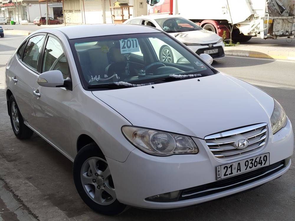 ئه لنترا 2011  گير اوتوماتيك  مه كينه 16  سه نه وي  تازه يه تا 2028  دوو پارجه سبوغي هه يه لكل  دوو كارت بجوك مه كينه ي  كراوه ته وه 
جوار  تايه ي تازه يه تاخم  بيش و دواي  تازه يه سعري 107 و مه جالي كه م 
***********
*********** كركوك, العراق
