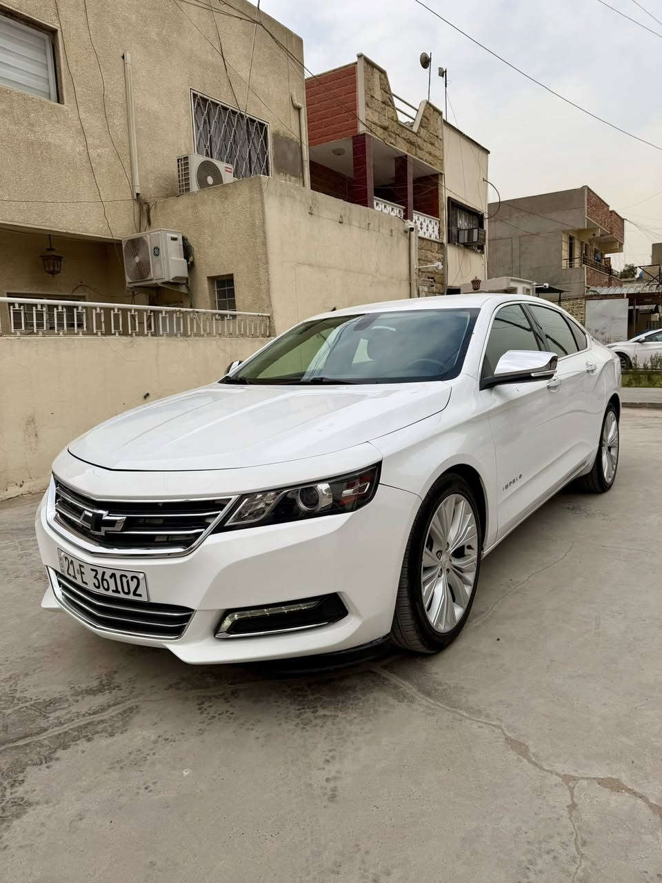 امبالة 2020 LT 
رقم سليمانية 
فول عده بانوراما
للبيع جاهزة للأخير
 بدون مصرف
 لايت عدسات
شاشه قلاب
بصمه جلد
 حادث بنيد فقط مبدل
سيارة جديدة 
ماشية 57 الف  ميل
صور الحادث بل منشور
 مكانها بغداد 
 السعر 175 للاستفسار الاتصال على الرقم 
***********
