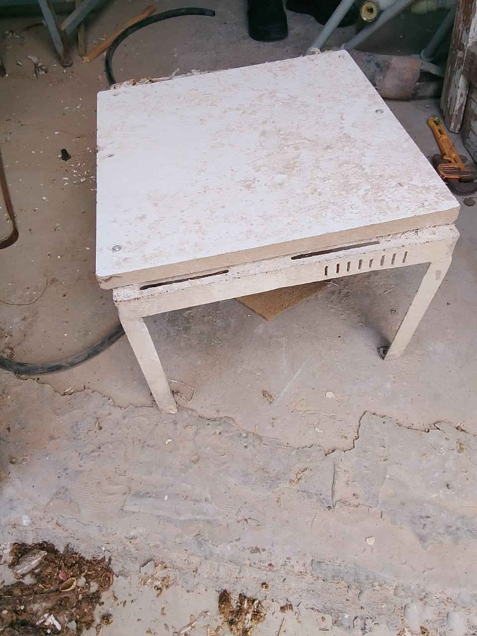 غراض مخبز كامل للبيع
البيع شلع احوان مابيع حاجه وحده فقط 
***********
