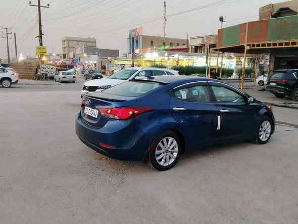 السلام عليكم النتره موديل 16امريكي حادث جاملغ خلفي بدون دواخل بجم كبس حوض بلادي سياره نضيفه حيل داخلها جدد صدر خلفي امامي جديد تخم تاير جدد رقم انكليزي بغداد  تحويل مباشر سعر 110وبيه مجال ***********
