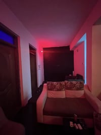 للطلاب والموظفين ....! شقة مؤثثه " (بدون دلالية ورسوم اثاث )   الموقع:...