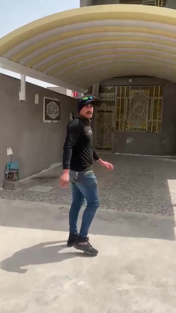 حداد متنقل لعمل مضلات الجام البلاستك وكافه أعمال الحداده *********** ***********
