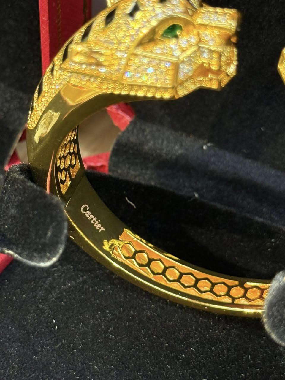 سيت سوار ومحبس ماركة امزون مختوم طلاء ذهب
يوجد توصيل كافة محافظات العراق


**إذا كنت صاحب هذا الإعلان وتريد حذفه لأي سبب، رجاءا أرسل رسالة إلى الدعم الفني**