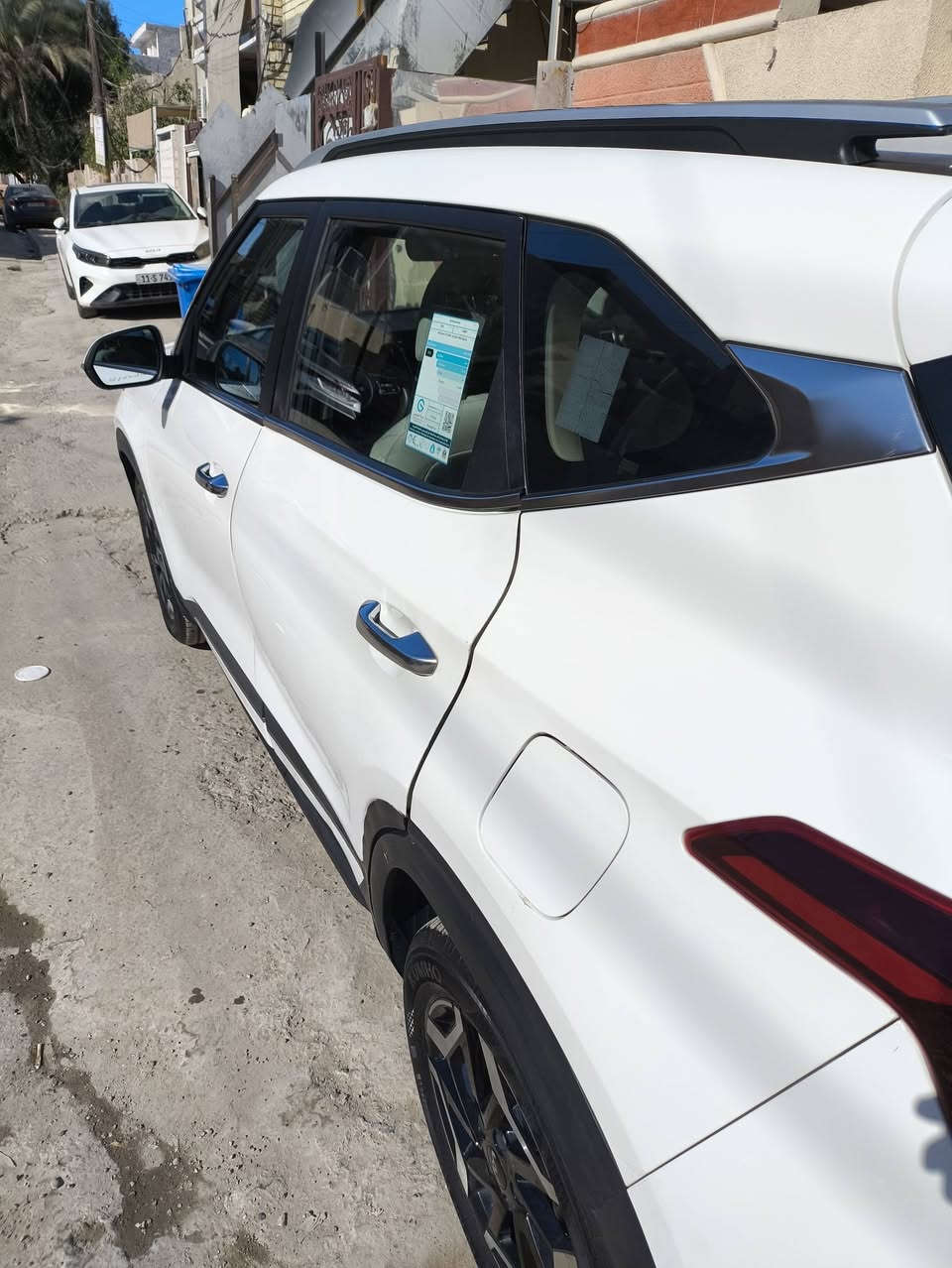 سلام عليكم كيا سليتوس موديل ٢٠٢٤ مال الدولية ماشية ٣٠ الف كيلو كير محرك صدر مكفولات بيهة صبغ موضحة بل مقطع سيارة باسمي رقم بغداد هزة جديدة 
السعر ١٤٥ 
مكان السيارة بغداد 
***********
