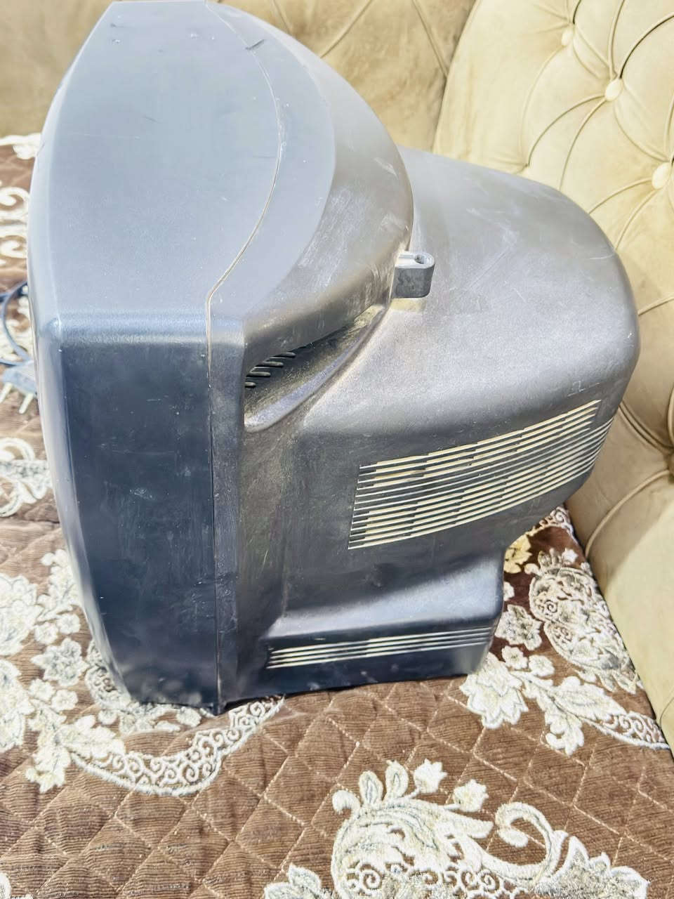 تلفزيون القيثارة حجم14 شغال ب20 الف وي التوصيل


**إذا كنت صاحب هذا الإعلان وتريد حذفه لأي سبب، رجاءا أرسل رسالة إلى الدعم الفني**