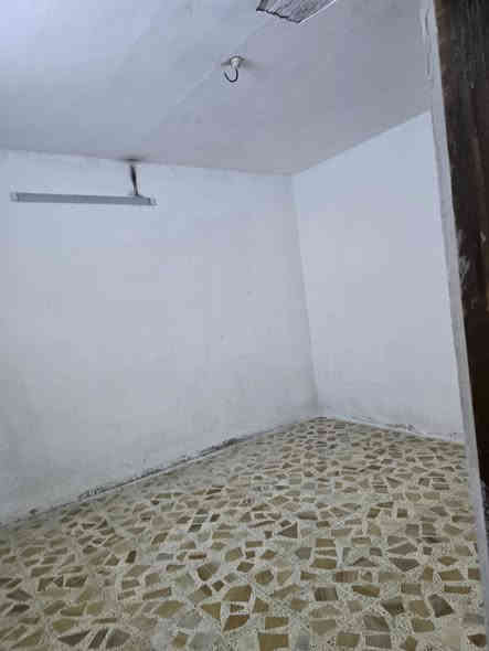 ‏الإيجار بيت طابق أرضي
‏حي سومر مقابيل السوق
‏المساحة 100 متر مربع السعر 250
‏ غرفتين وهول مشتملات ومطبخ وكراح
‏بناء سراميك سقف الثانوي
***********
***********
