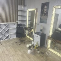 مرايات مال صالون للبيع مع غراض 07752525253